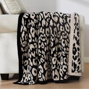 Luxury 50x70 Leopard Print throw blanket